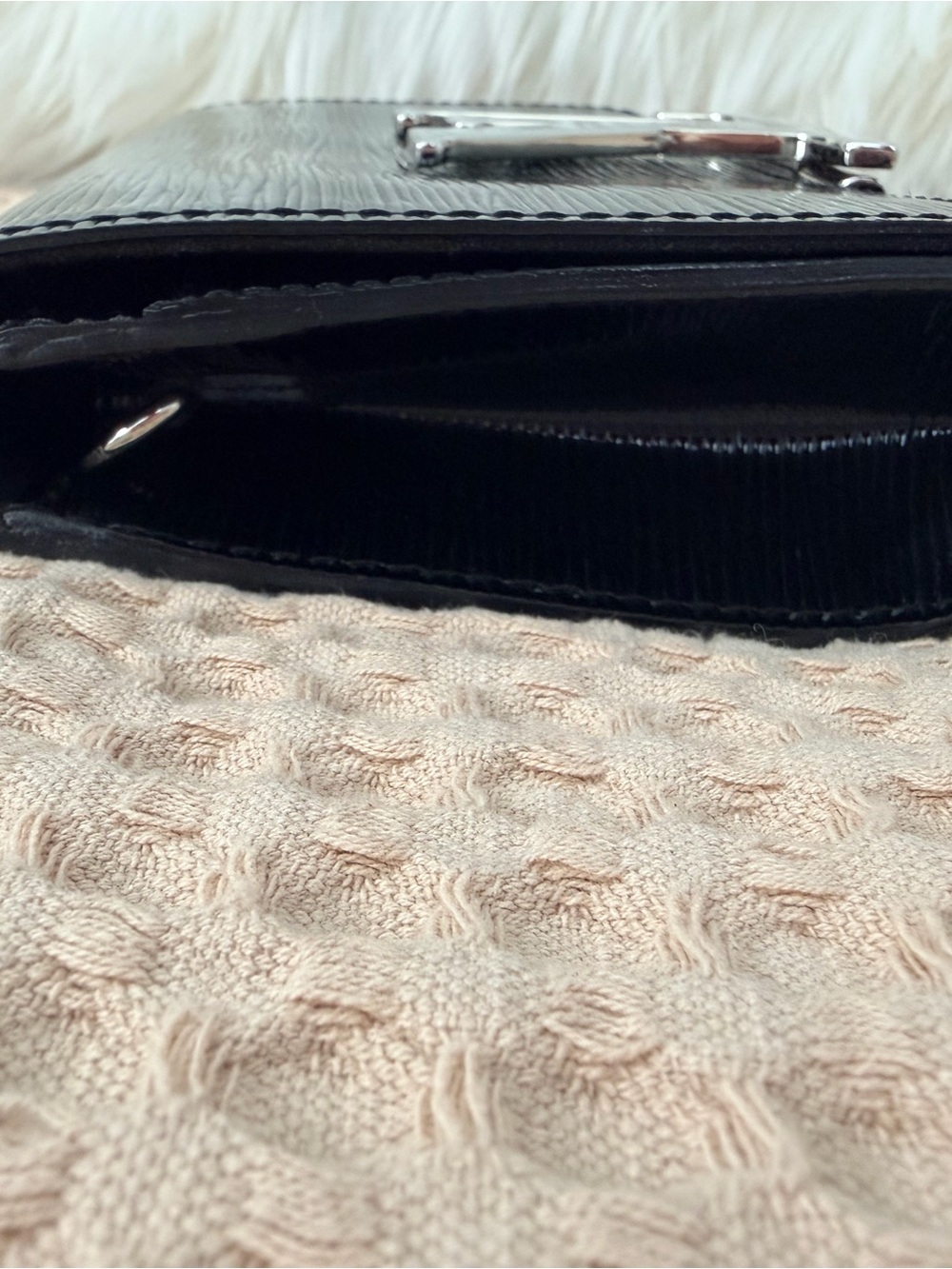 Louis Vuitton Black Epi Leather Crossbody Bag - Picture 9 of 16
